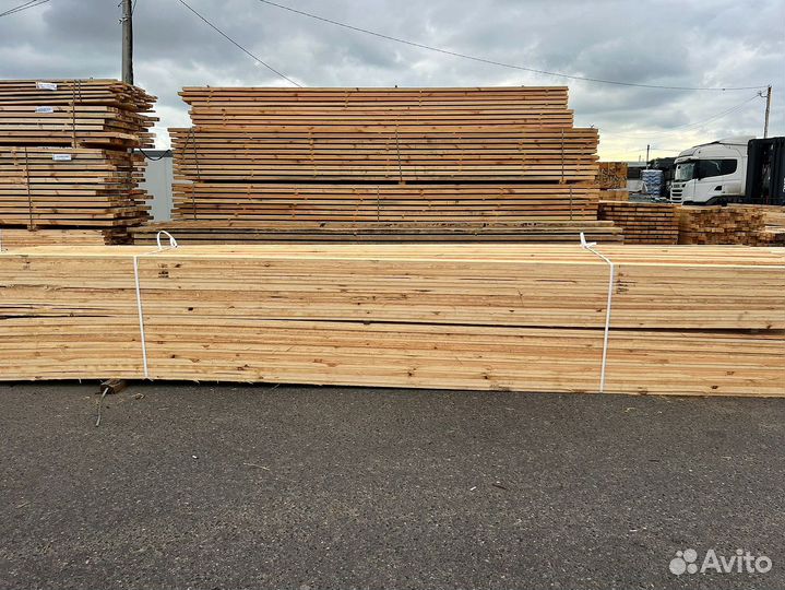 Брус обрезной 200х200х6000мм