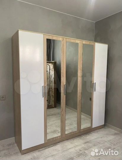 Шкаф Мартина