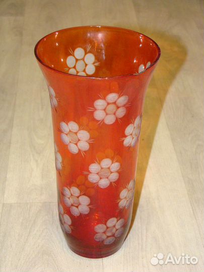 Ваза СССР, красное стекло