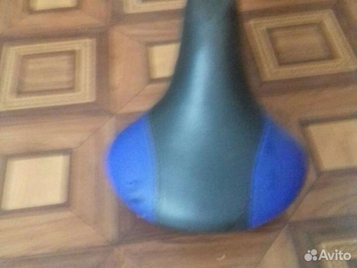 Седло для велосипеда кожаное