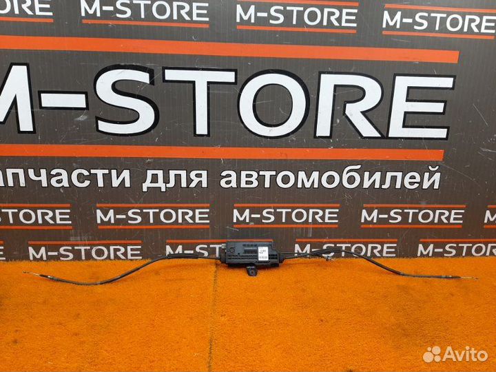 Моторчик стояночного тормоза задний Bmw 7-Series