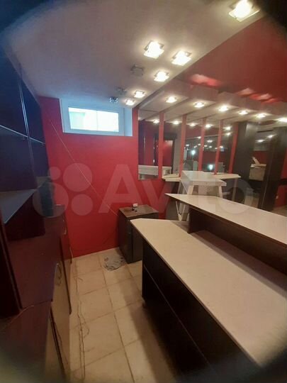 Произв. помещение- столовая, кафе, кухня, S-74 м²