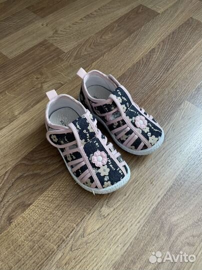 Туфли для девочки