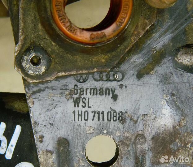 Механизм кулисы МКПП VW Golf 3