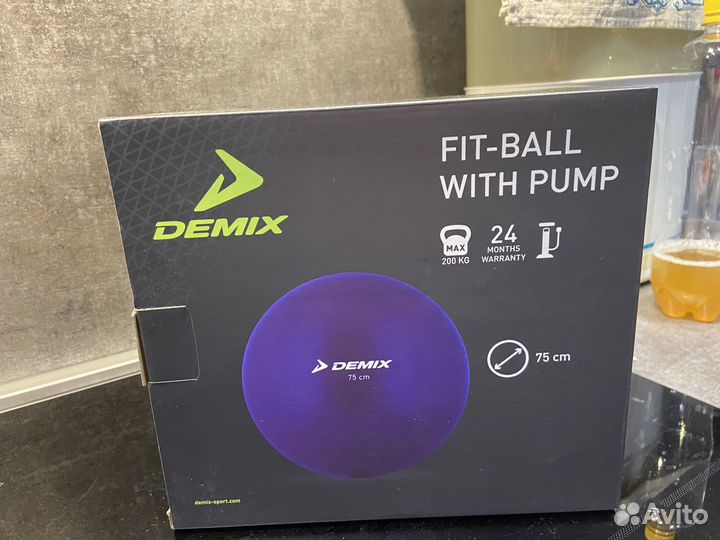 Мяч гимнастический