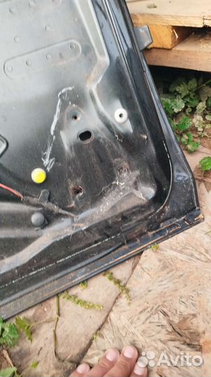 Левая сдвижная дверь dodge 4 кузов