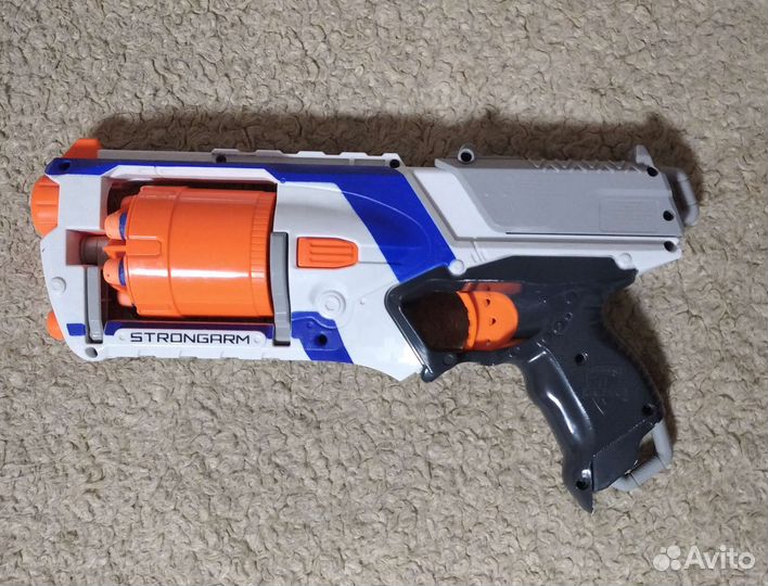 Бластер Nerf Elite Strongarm