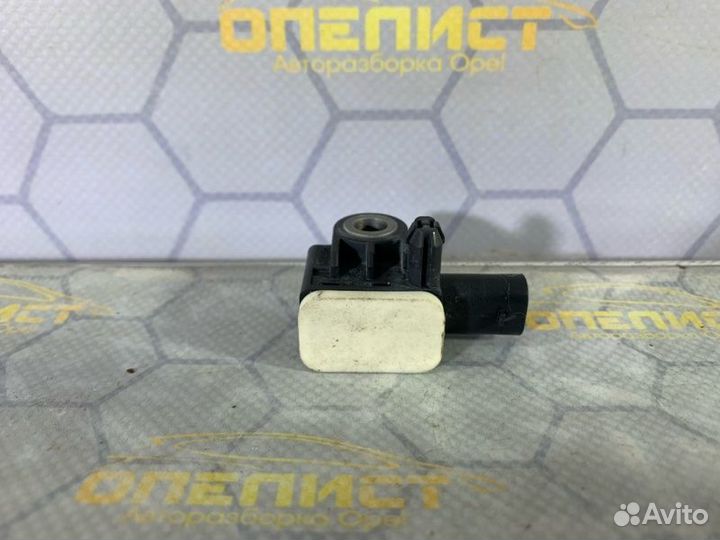 Датчик удара Mercedes Cla 45 Amg 117 133 2013