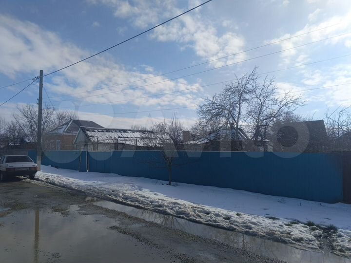 Дом 12 м² на участке 30 сот.