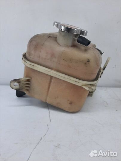 Бачок расширительный Kia Sportage 2 внедорожник