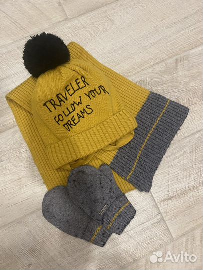 Шапка, шарф и варежки Guliver