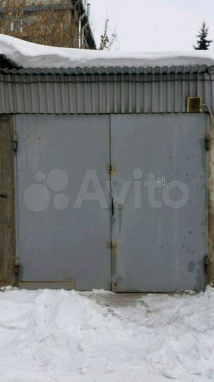 Гараж, > 30 м²