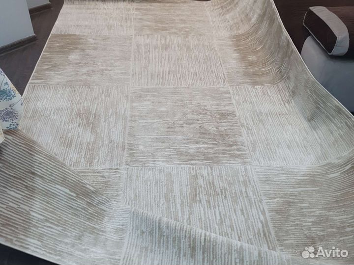 Ковер новый