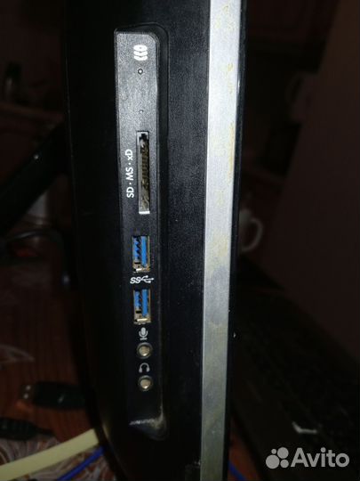 Моноблок HP PRO 3520 i3 8 gb 240 gb ssd