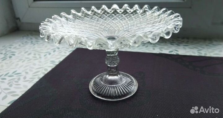 Ваза конфетница- фруктовница старинная