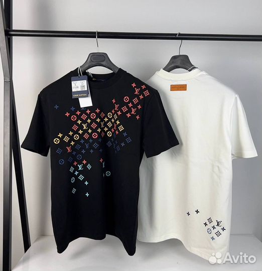 Louis vuitton футболка черная