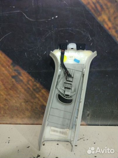 Обшивка салона левая Audi A6 C5 ASN 2002