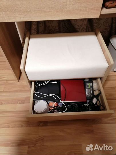 Туалетный столик