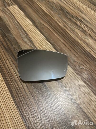 Зеркало на Volksvagen polo