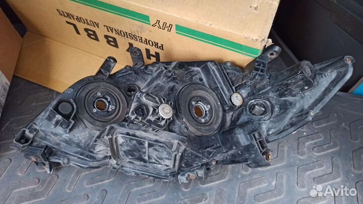 Фара правая corolla 150