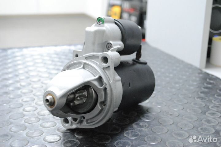 Стартер Mercedes Benz C-Class, E-Class 2.0, 2.3
