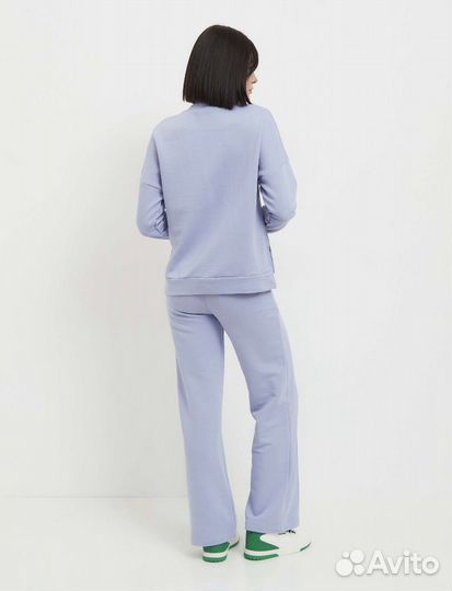 Спортивный костюм женский