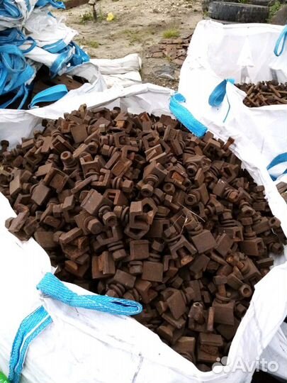 Болт клеммный в сборе б/у