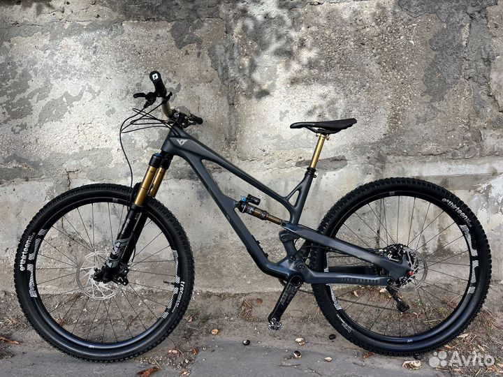 2019 YT Jeffsy 29 CF Pro Race Bike