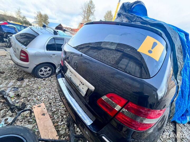 Крышка Багажник Мерседес Бенц W 245