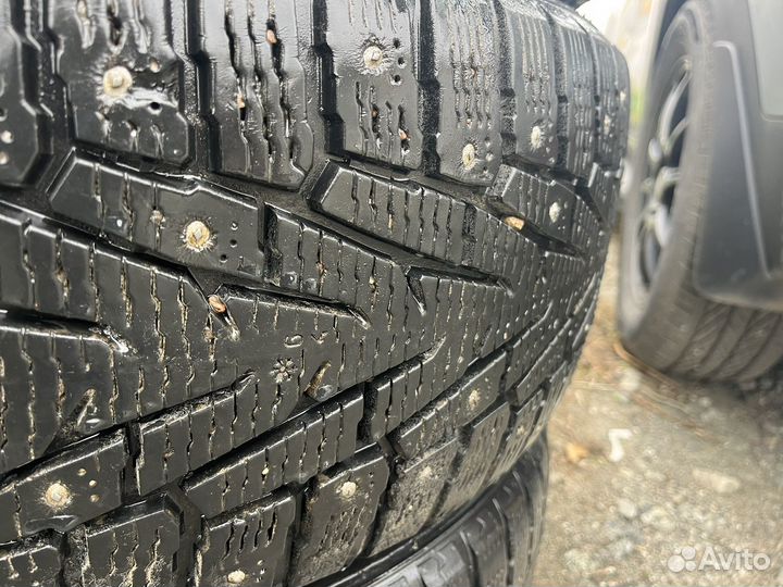 Nokian Tyres Hakkapeliitta 7 SUV 235/60 R18
