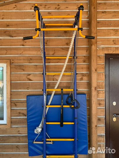 Детская шведская стенка