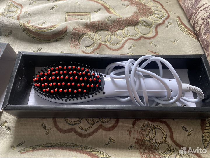 Расческа-выпрямитель