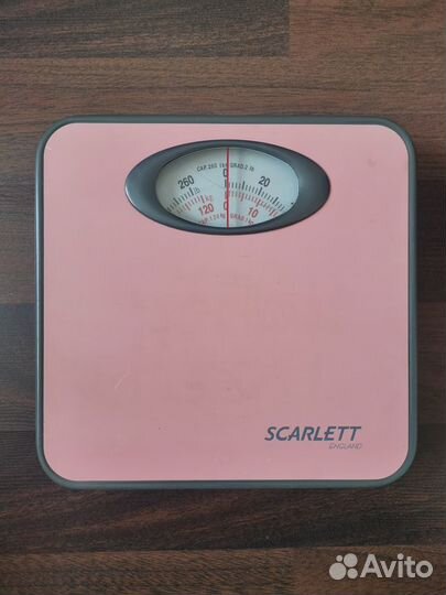 Весы напольные Scarlett