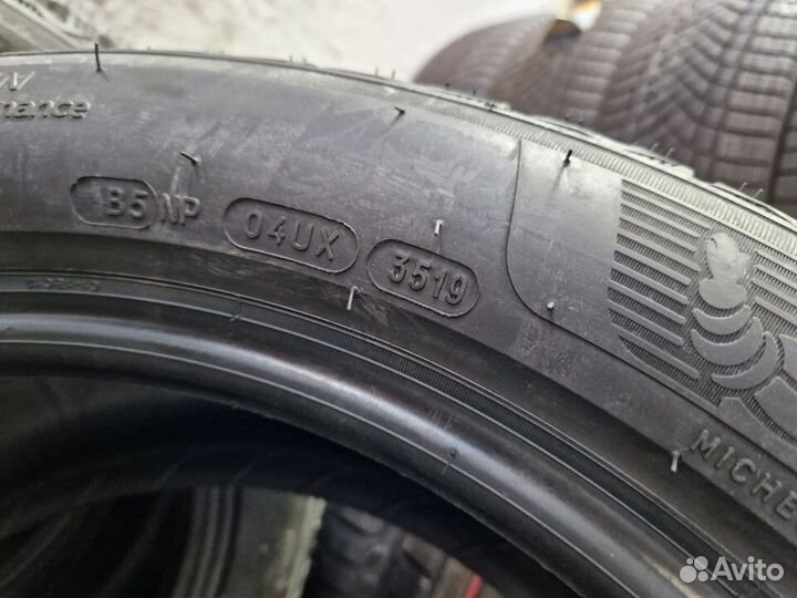 Michelin X-Ice North 4 235/50 R18