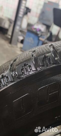 Bridgestone Ice Cruiser 7000 235/65 R17 108T