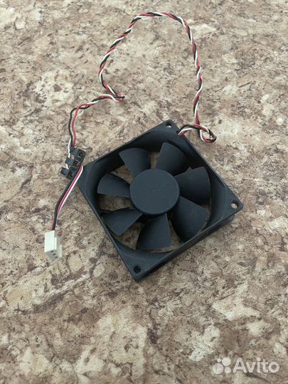 Вентилятор 80мм