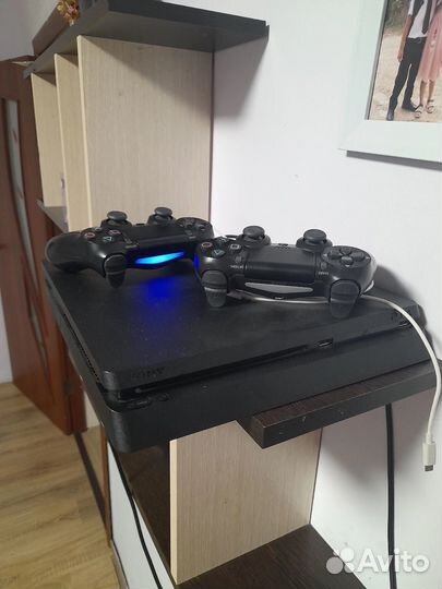 Sony ps4 slim 1tb с играми