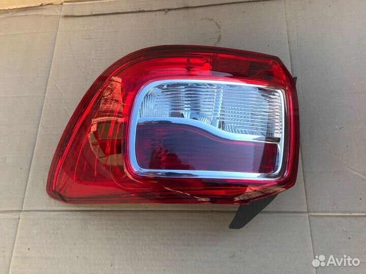 Задний фонарь Логан 2