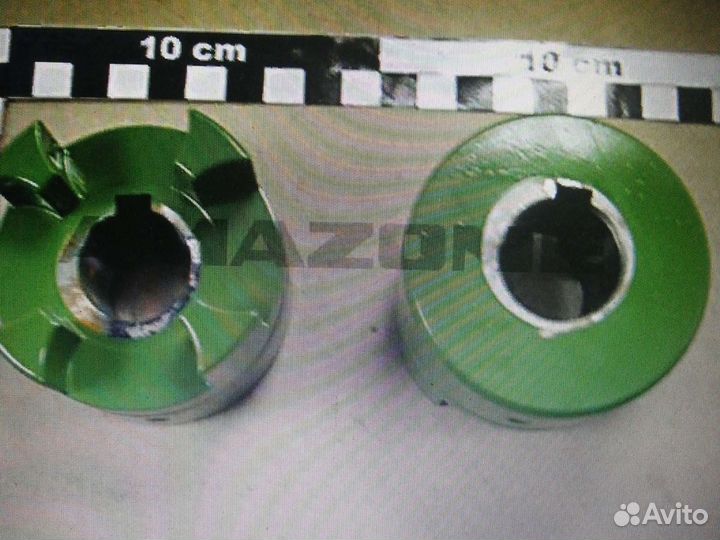 Полумуфта (муфта) разбрасывателя