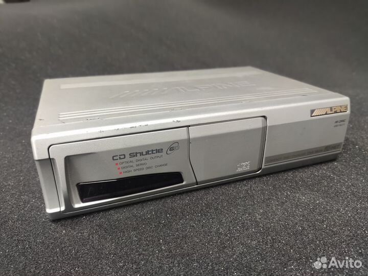 CD changer Alpine CHA S624