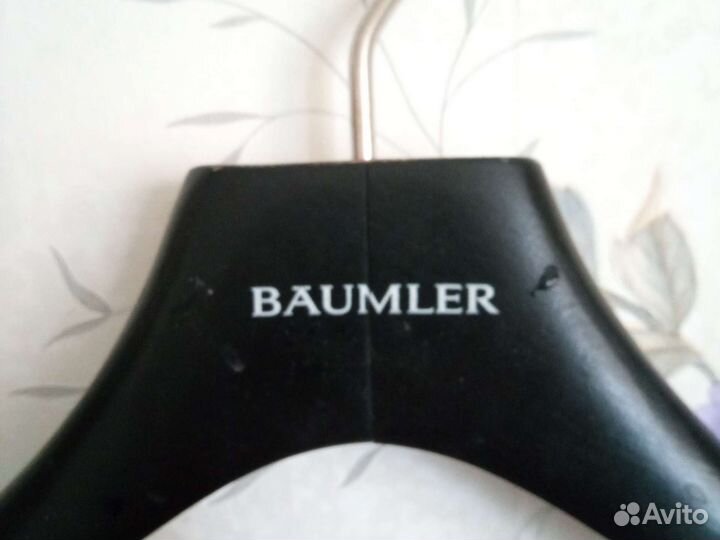 Вешалки плечики деревянные