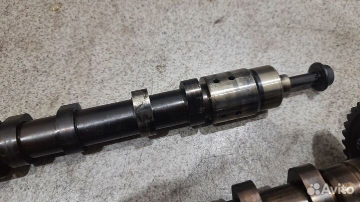 Пара распредвалов впуск выпуск.4 caxc VW Jetta 6