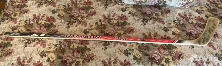 Клюшка хоккейная с автографами