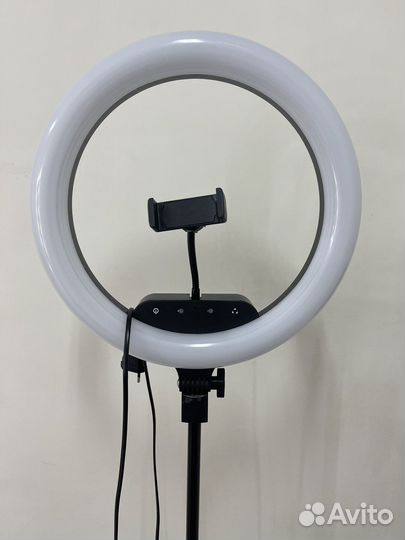 Кольцевая лампа 36 см