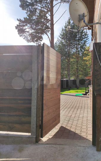 Дом 100 м² на участке 4 сот.