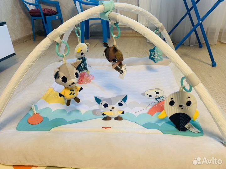 Развивающий коврик tiny love