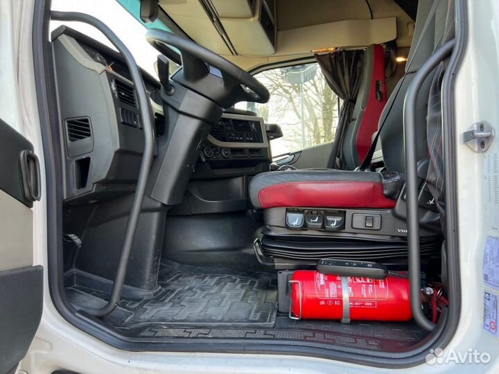 Разбираем европейский грузовик Volvo, FH с 2013