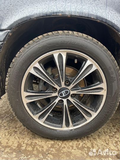 Продаю колеса r15