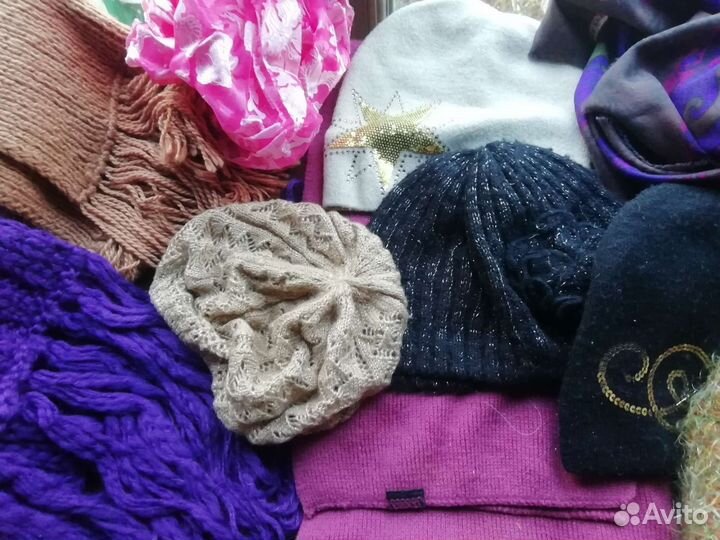 Берет женский шерсть. Шапки пакетом