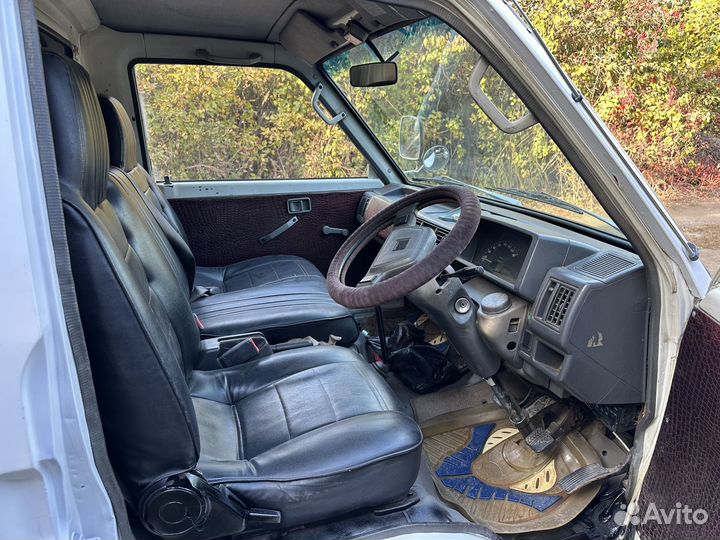 Nissan Vanette бортовой, 1996